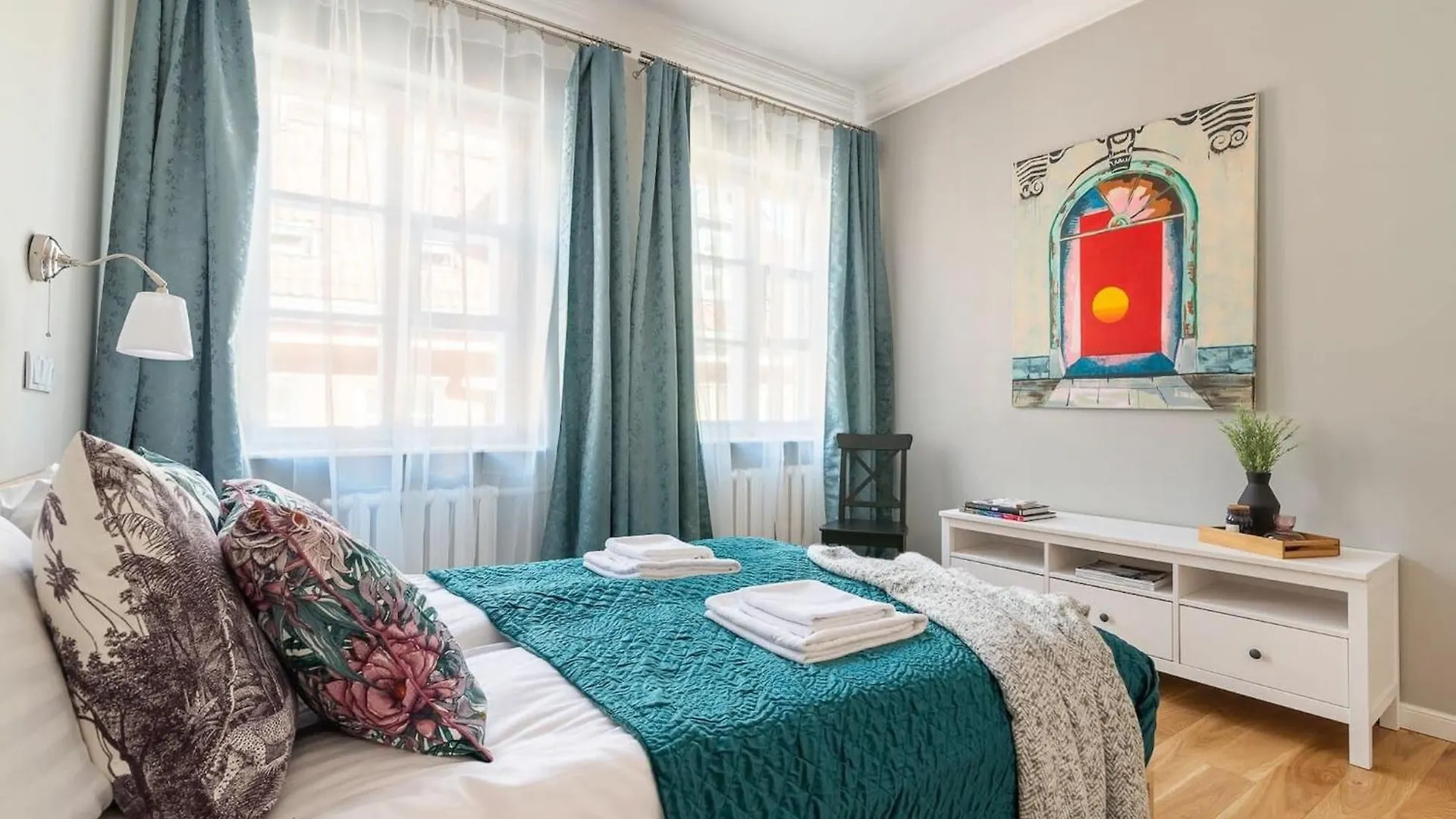 Plac Zamkowy - Aura Apartment By Noclegi Renters Varsó