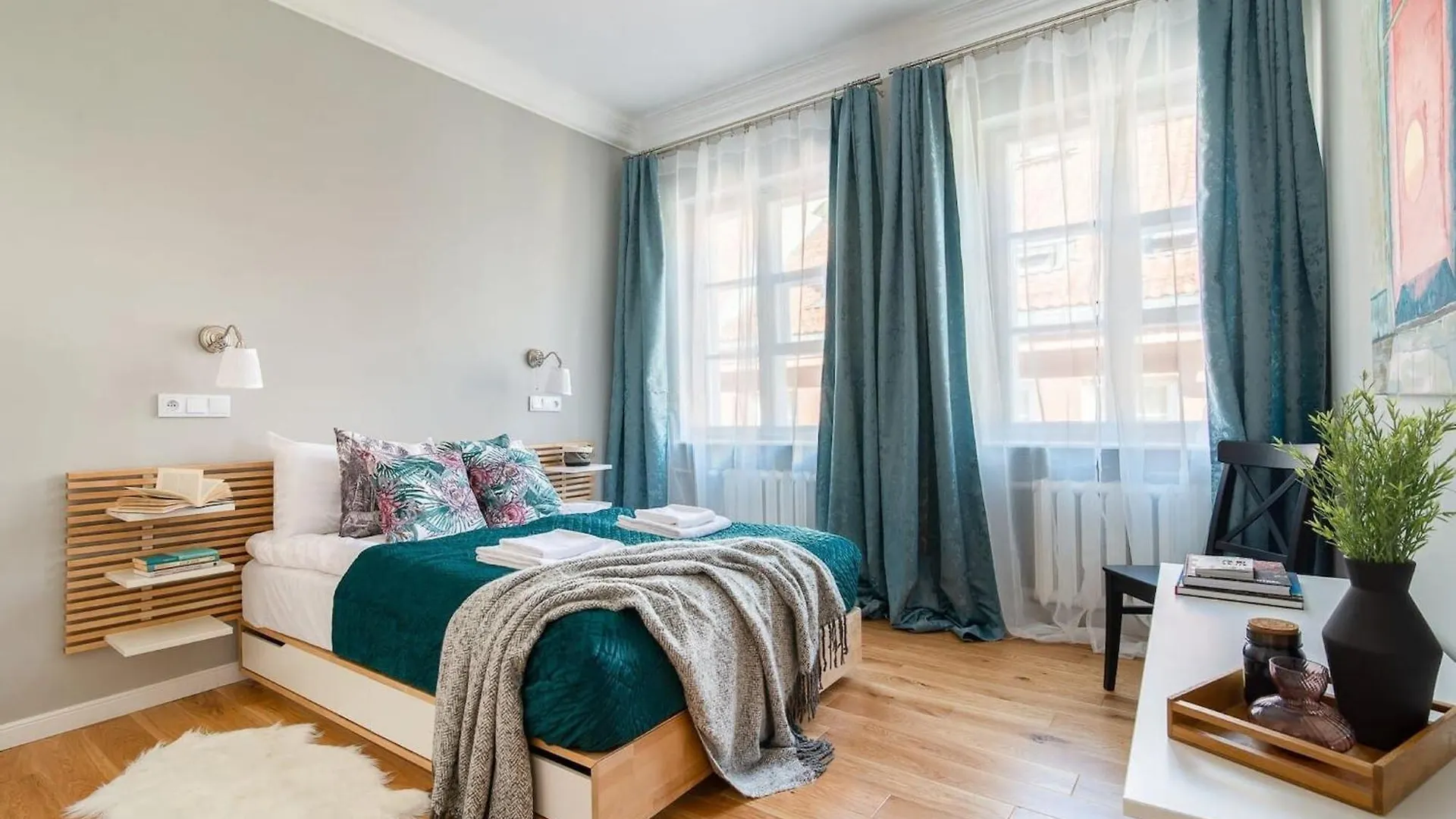 Plac Zamkowy - Aura Apartment By Noclegi Renters Varsó